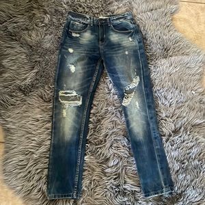 Destroyed Boyfriend Jeans